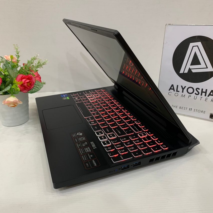 Acer Nitro AN515 58 780Q