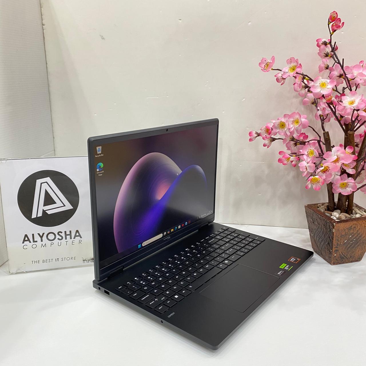 Laptop HP HYPERX OMEN 15 GB 0555AX